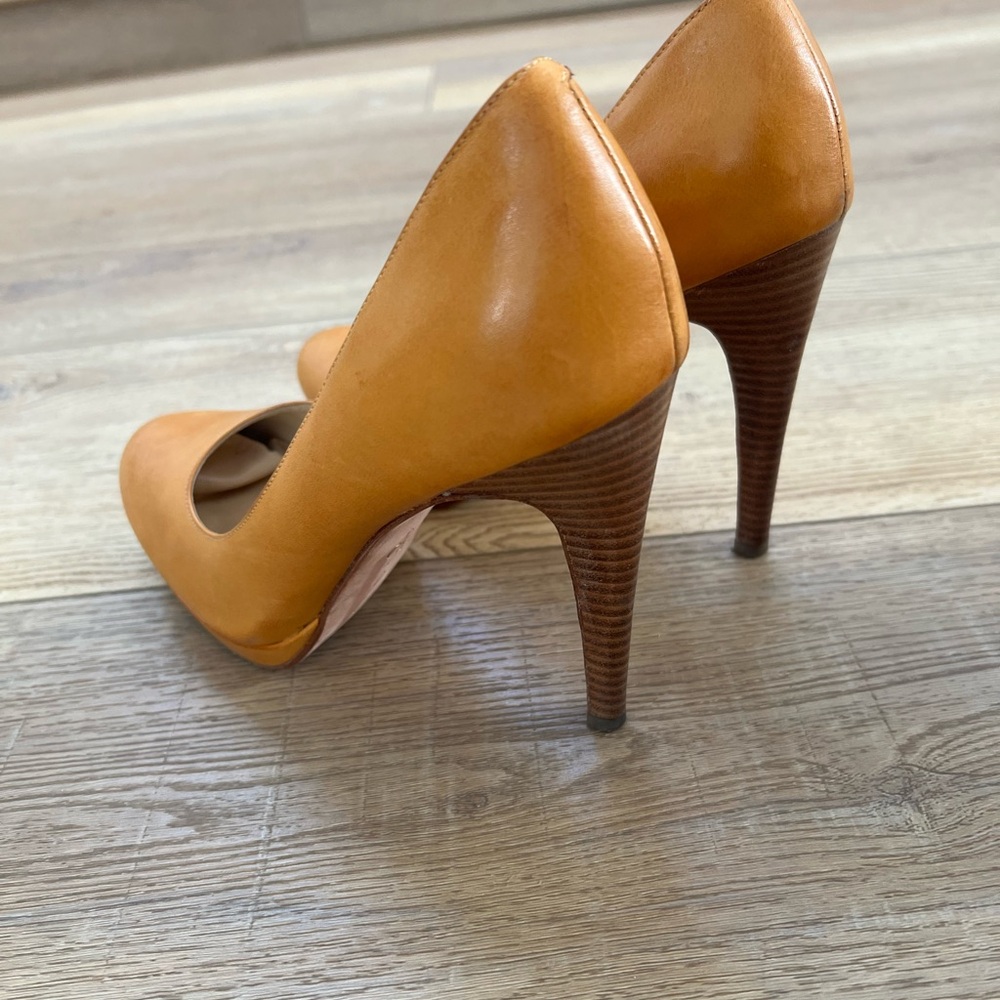 Cole Haan camel color leather heels